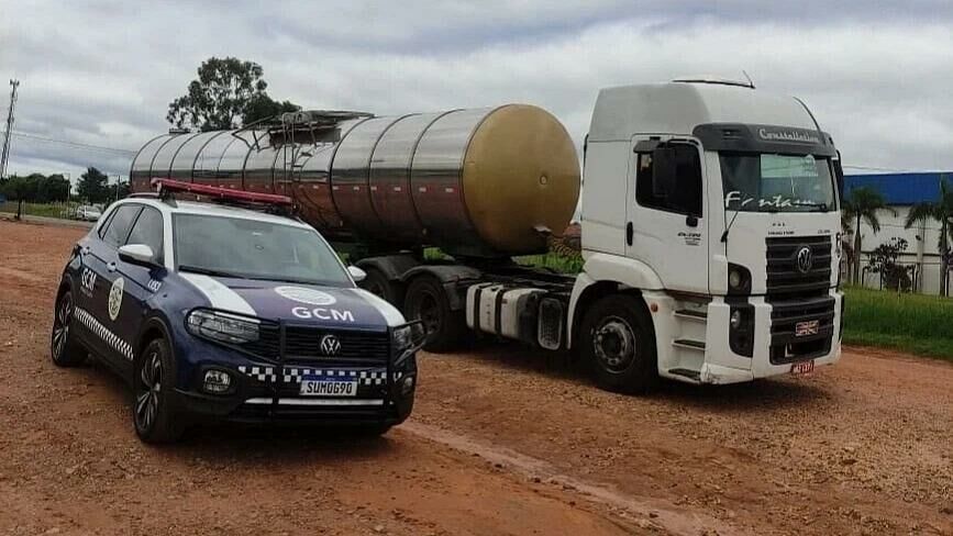 Imagem de compartilhamento para o artigo Carreta roubada com placas de São Gabriel do Oeste avaliada em R$ 1 milhão é localizada pela polícia em SP da MS Todo dia